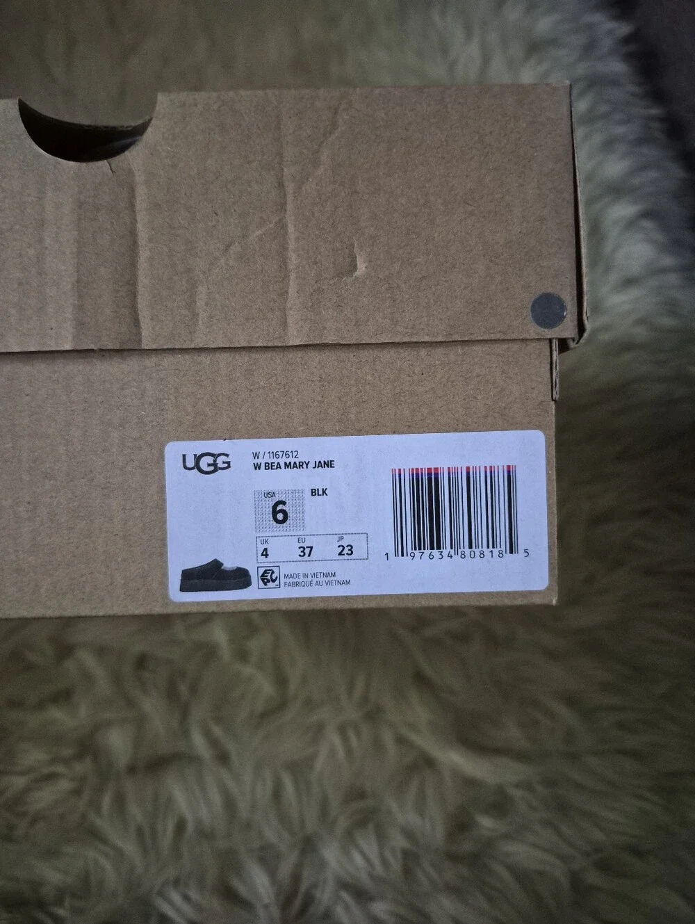 UGG bea mary